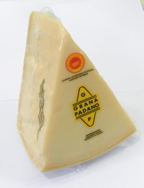 GRANA PADANO 1/16 SV 2,7 KG